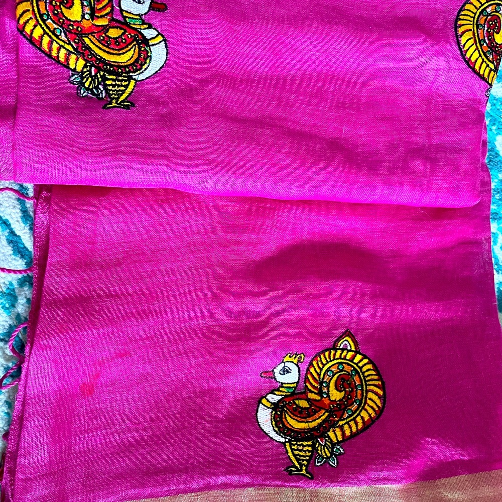 Beautiful linen with appliqué
